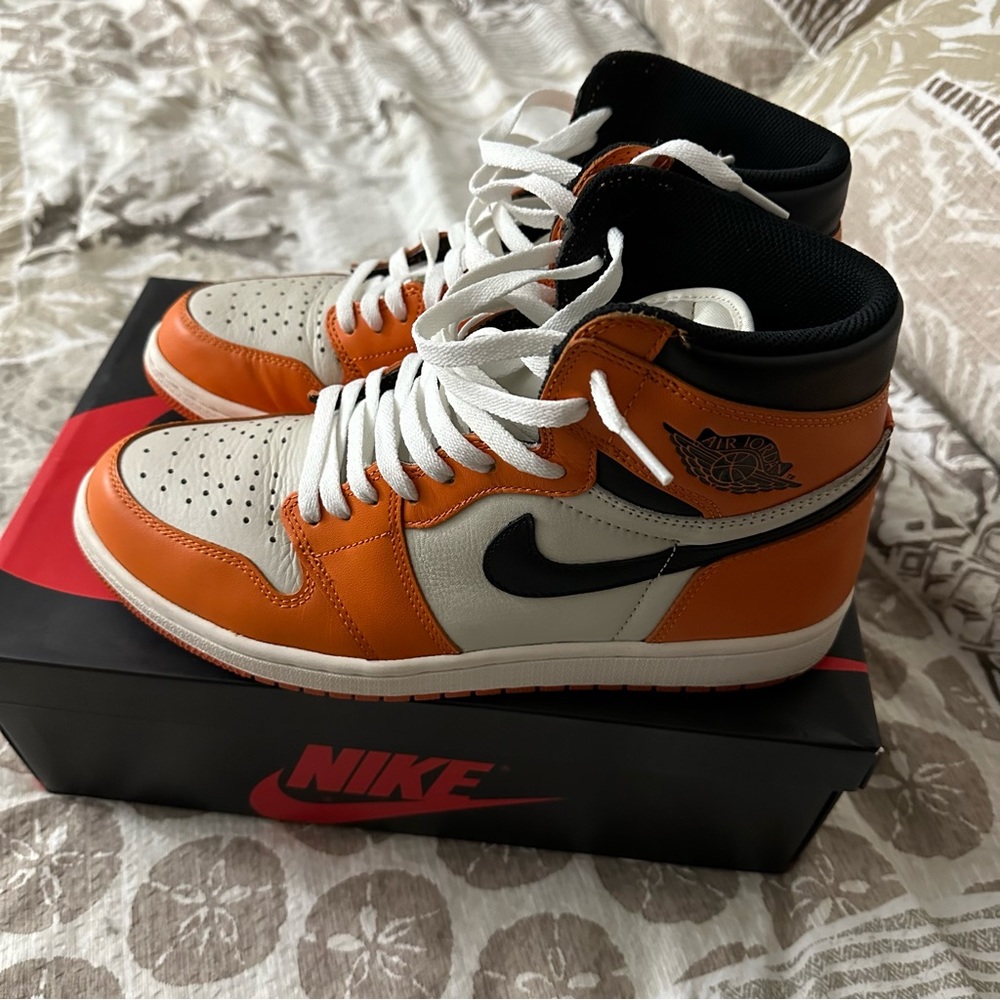 Jordan 1 reverse shattered backboard size 10.5